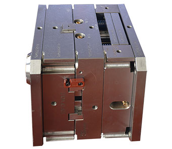 是什么樣的塑膠模具廠能得到客戶的高度贊揚？