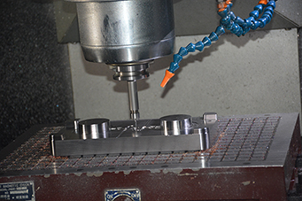 塑料成型模具澆筑系統(tǒng)設(shè)計要點