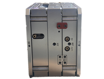 僅試模一次成功走模,銘洋宇通模具廠送客戶(hù)最好的五一禮物。