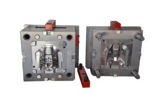 設(shè)計(jì)精密注塑模具的時候應(yīng)該注意哪些問題呢？