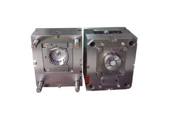 塑膠模具拋光后會(huì)因?yàn)槭裁炊a(chǎn)生不良后果呢？