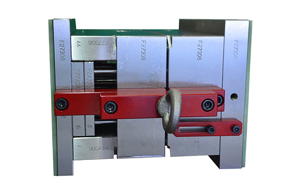 塑料模具設(shè)計與制造