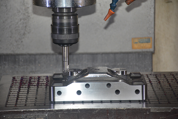 深圳化妝品蓋模具廠 深圳化妝品蓋模具廠