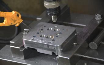 模具加工與模具制造：技術(shù)之路，如何選擇？