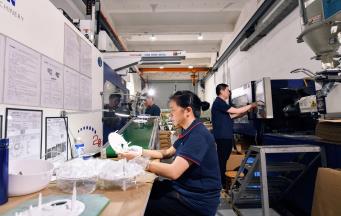 塑料成型工程如何運作？